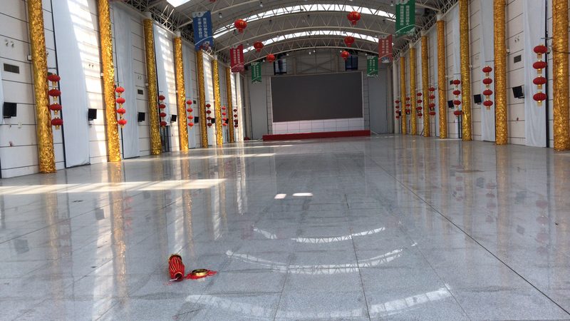 影视广告制作厂家直销：避开中间商陷阱，你的成本到底省在哪